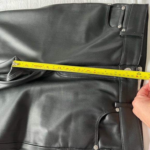 Black faux leather jeans - Picture 5 of 7